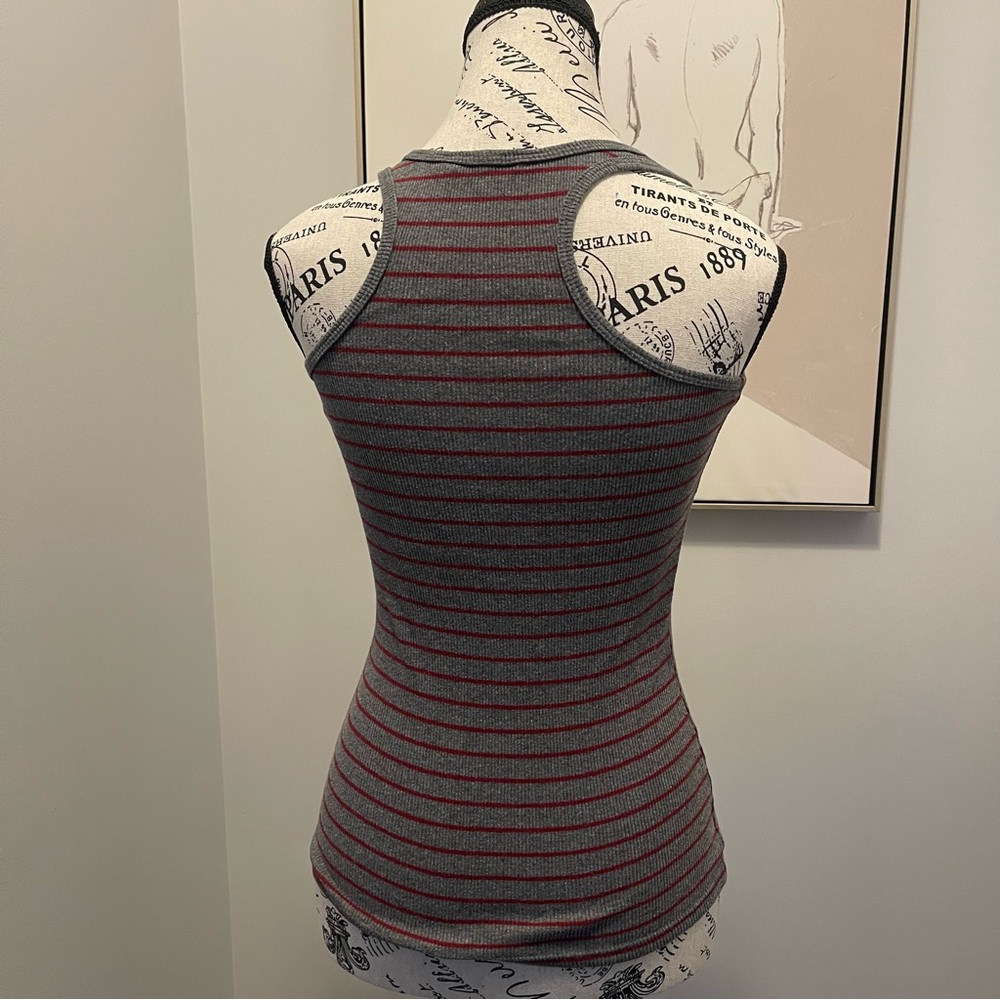 Blue notes Striped Gray and Red Women's Tank Top Size small - Picture 4 of 6